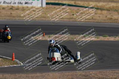 media/Apr-19-2025-AHRMA (Sat) [[3d98ca3309]]/Race/Group 9/Turn 4/